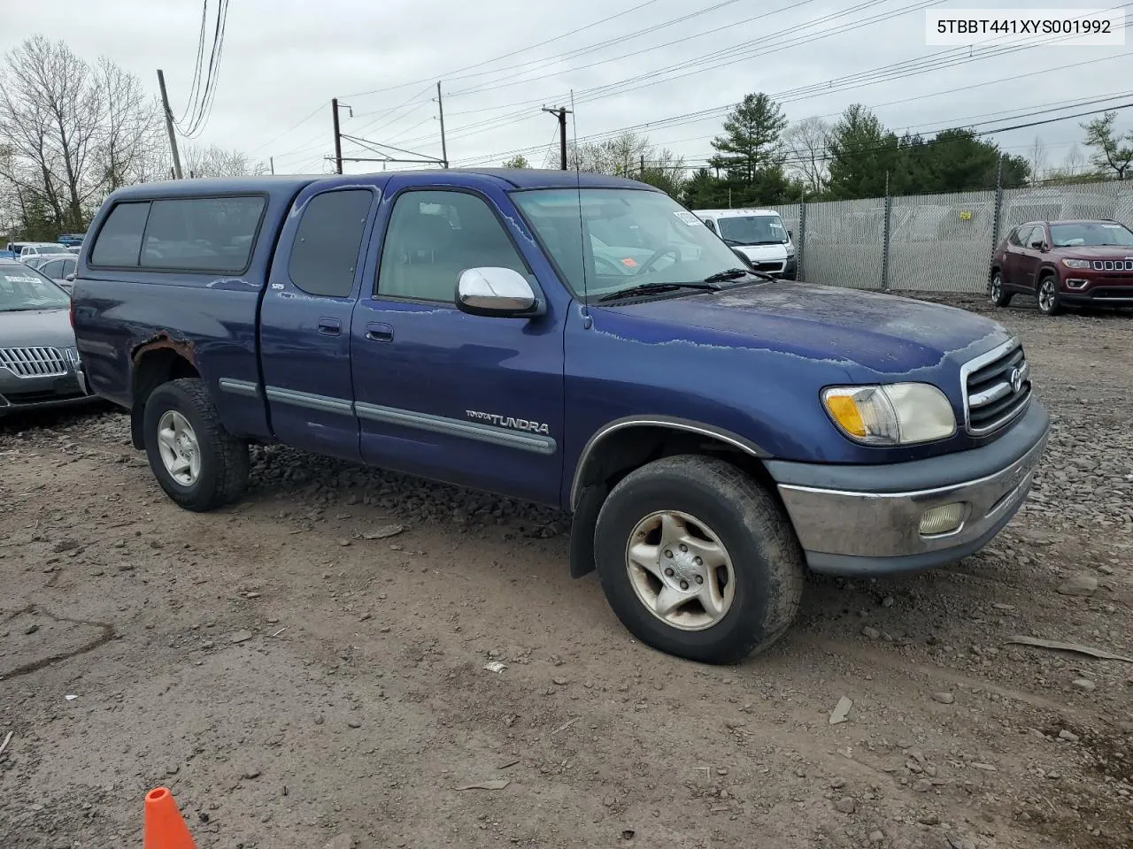 2000 Toyota Tundra Access Cab VIN: 5TBBT441XYS001992 Lot: 51752964