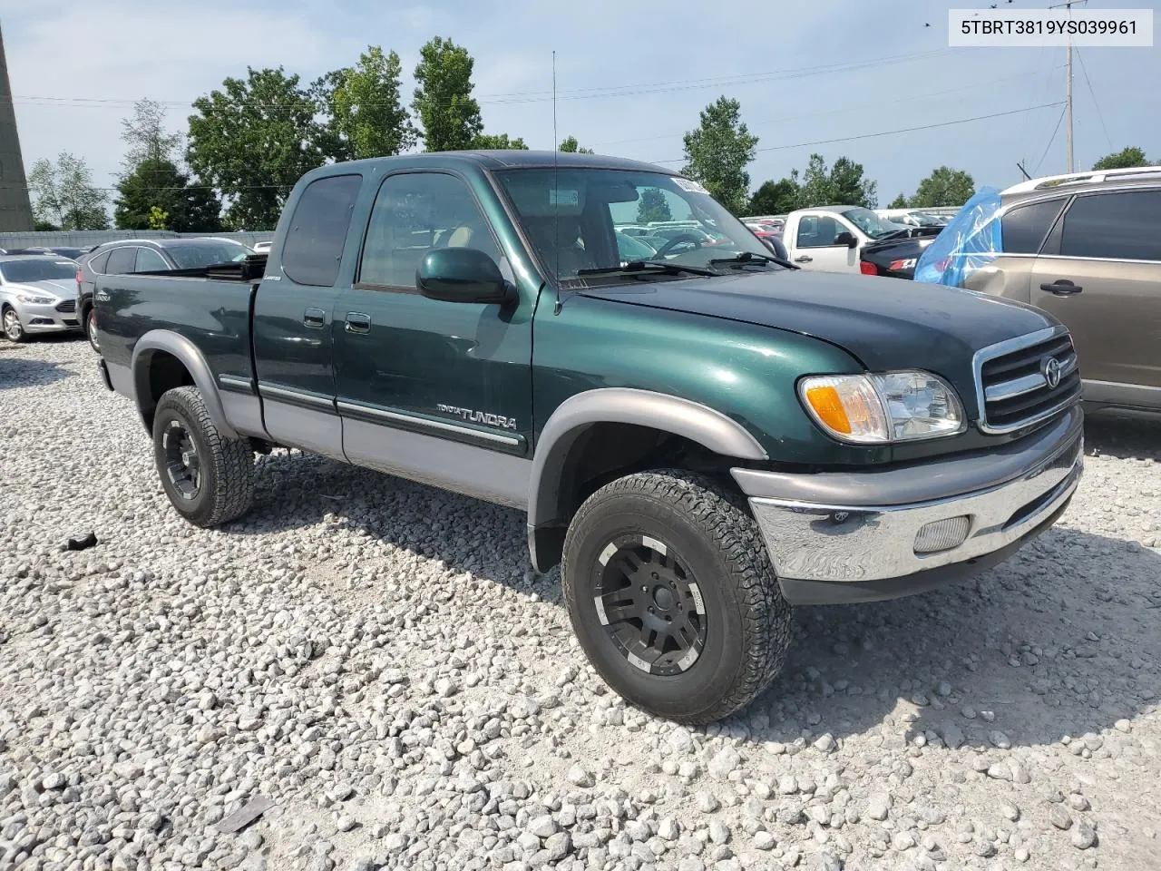 2000 Toyota Tundra Access Cab Limited VIN: 5TBRT3819YS039961 Lot: 63671224