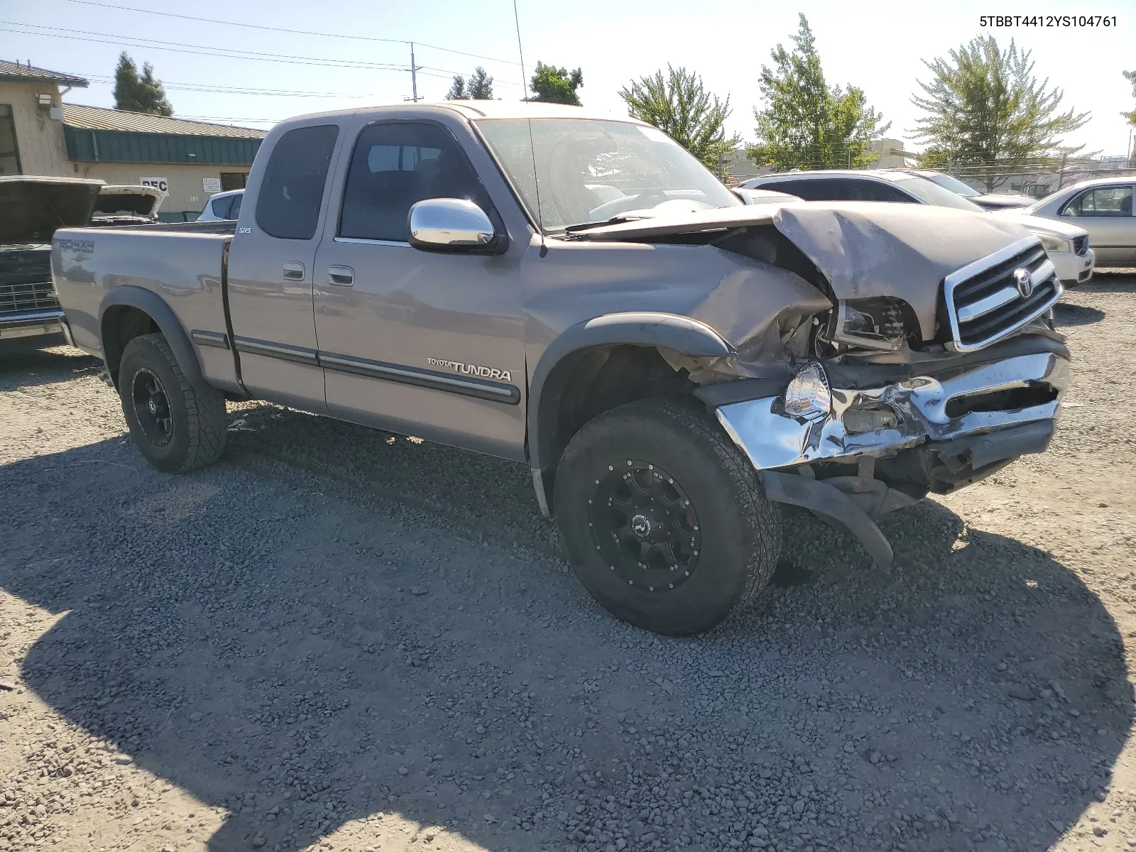 2000 Toyota Tundra Access Cab VIN: 5TBBT4412YS104761 Lot: 65608374