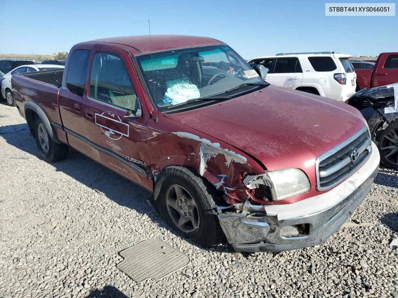 2000 Toyota Tundra Access Cab VIN: 5TBBT441XYS066051 Lot: 69050304