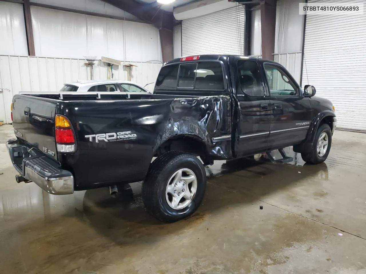 2000 Toyota Tundra Access Cab Limited VIN: 5TBBT4810YS066893 Lot: 71009024