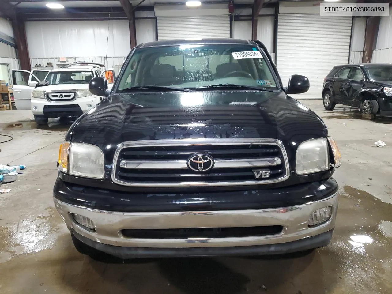 2000 Toyota Tundra Access Cab Limited VIN: 5TBBT4810YS066893 Lot: 71009024