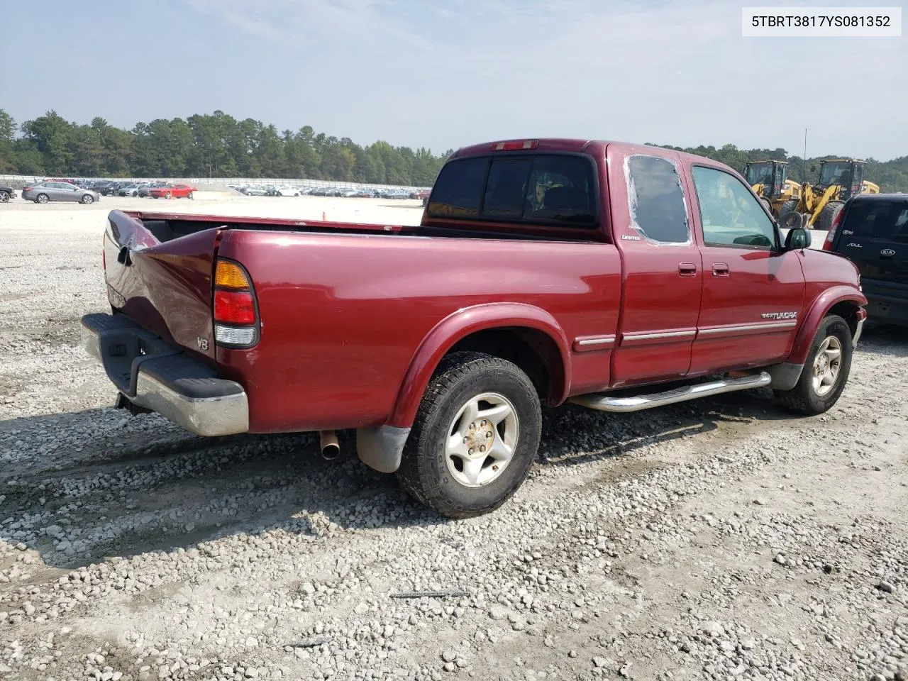 2000 Toyota Tundra Access Cab Limited VIN: 5TBRT3817YS081352 Lot: 72956064