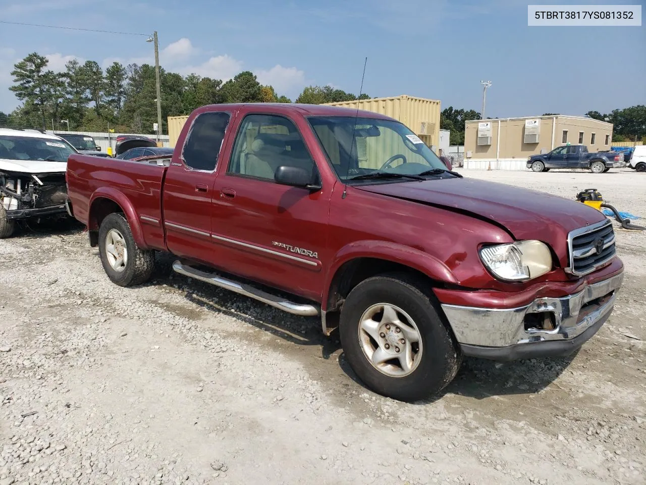 2000 Toyota Tundra Access Cab Limited VIN: 5TBRT3817YS081352 Lot: 72956064