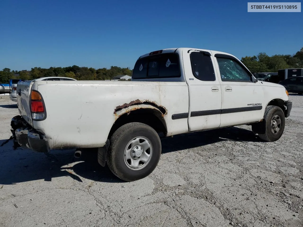 2000 Toyota Tundra Access Cab VIN: 5TBBT4419YS110895 Lot: 74693504