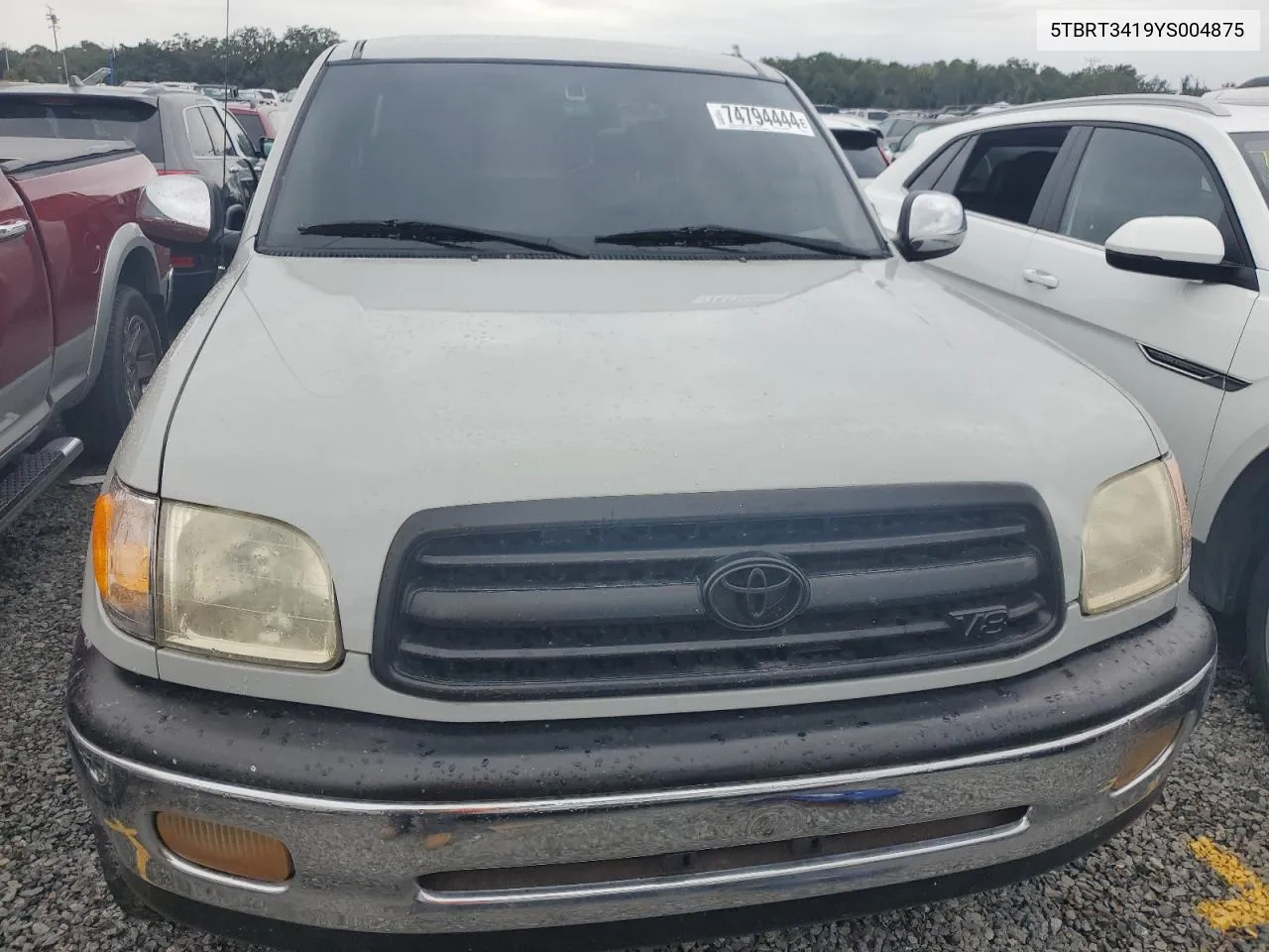 2000 Toyota Tundra Access Cab VIN: 5TBRT3419YS004875 Lot: 74794444