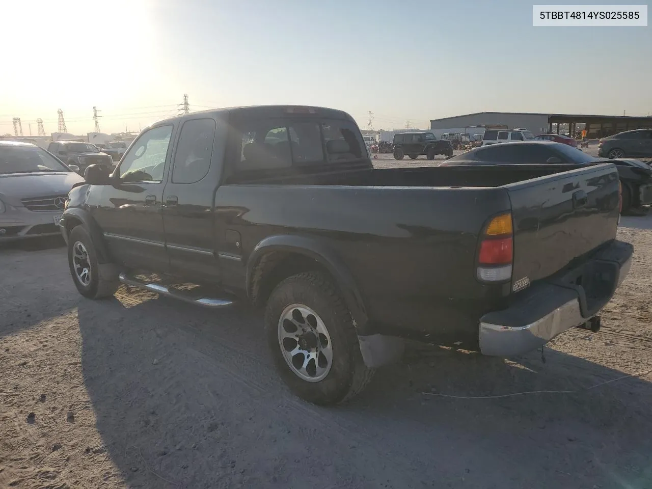 2000 Toyota Tundra Access Cab Limited VIN: 5TBBT4814YS025585 Lot: 75182144