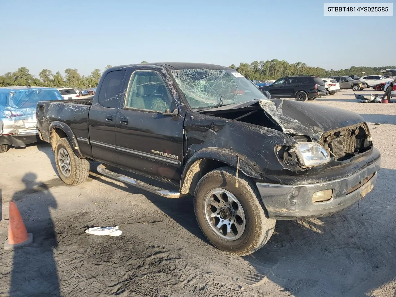 2000 Toyota Tundra Access Cab Limited VIN: 5TBBT4814YS025585 Lot: 75182144