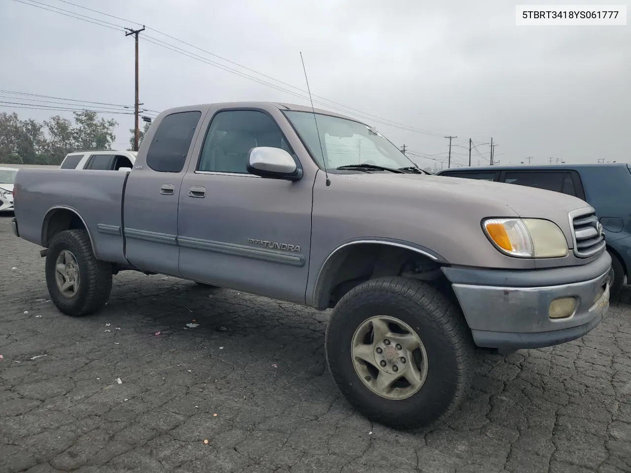 2000 Toyota Tundra Access Cab VIN: 5TBRT3418YS061777 Lot: 75703304