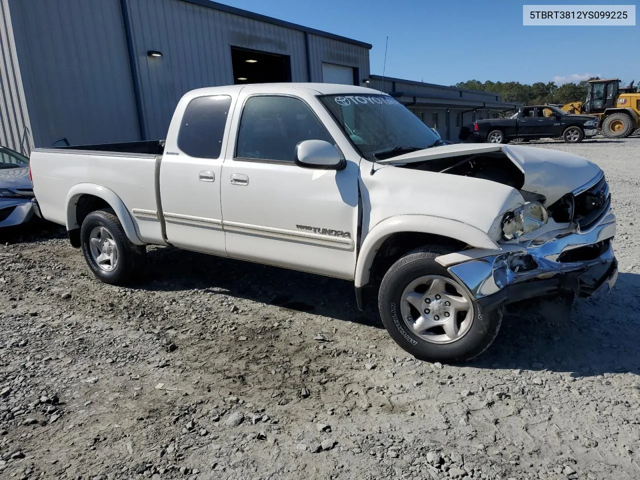 2000 Toyota Tundra Access Cab Limited VIN: 5TBRT3812YS099225 Lot: 77214324