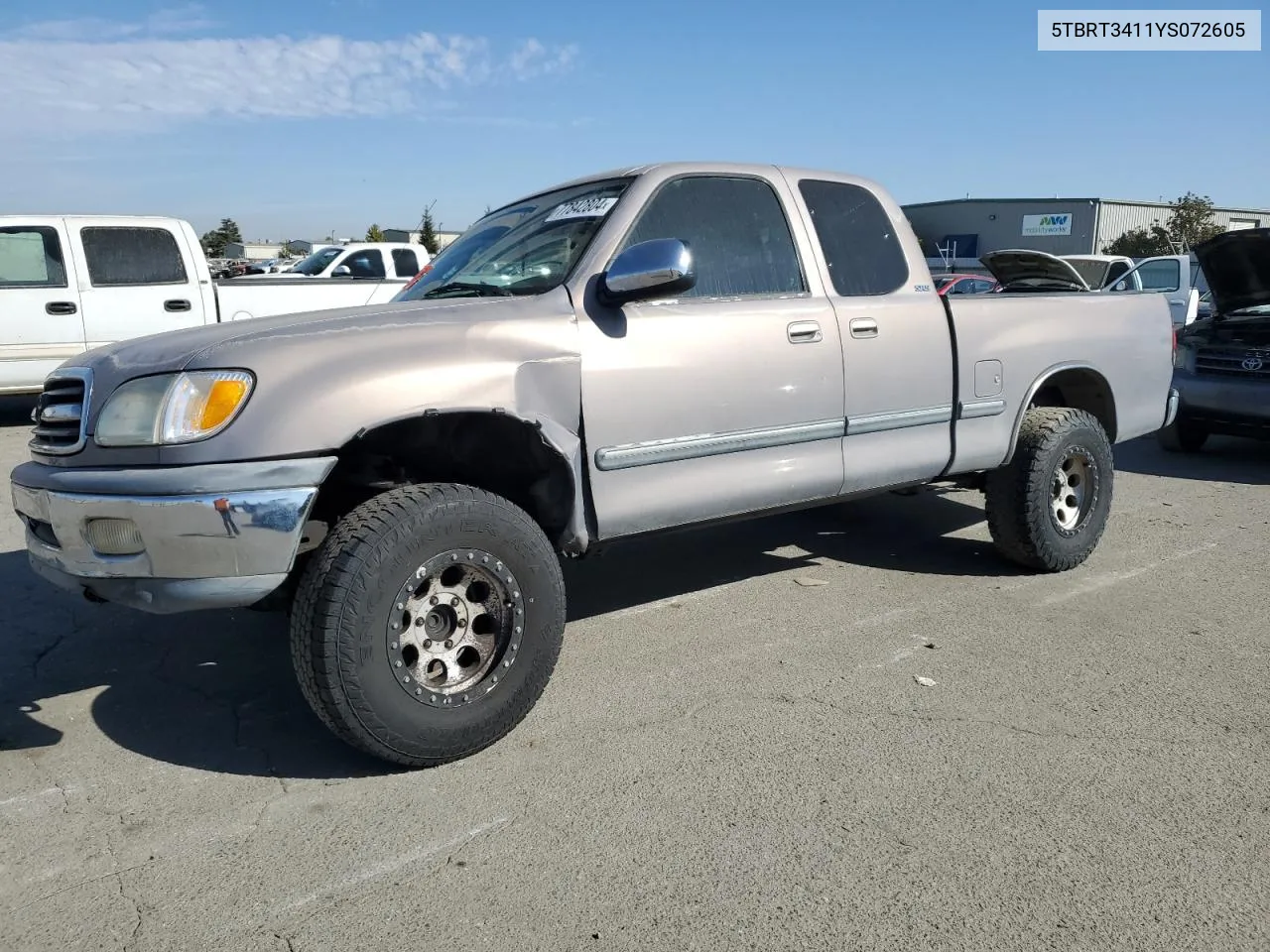 2000 Toyota Tundra Access Cab VIN: 5TBRT3411YS072605 Lot: 77842804