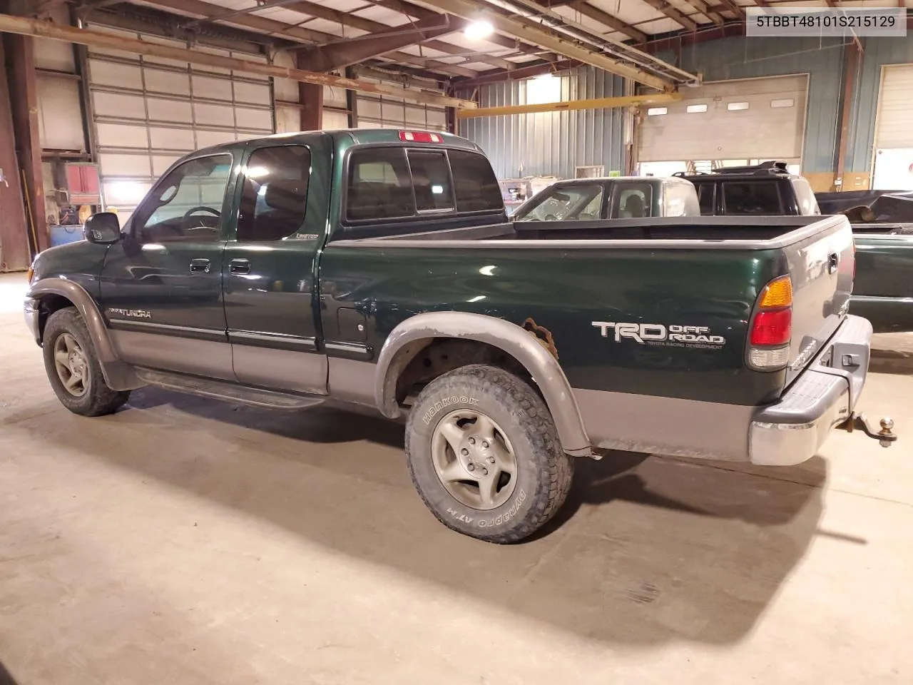 2001 Toyota Tundra Access Cab Limited VIN: 5TBBT48101S215129 Lot: 68940644