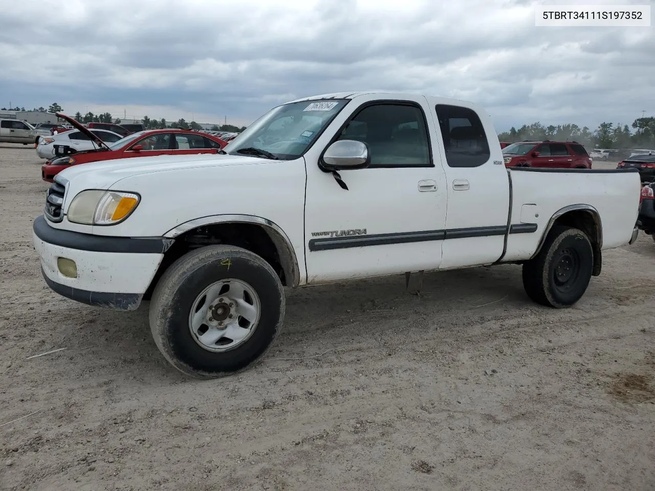 2001 Toyota Tundra Access Cab VIN: 5TBRT34111S197352 Lot: 70636264