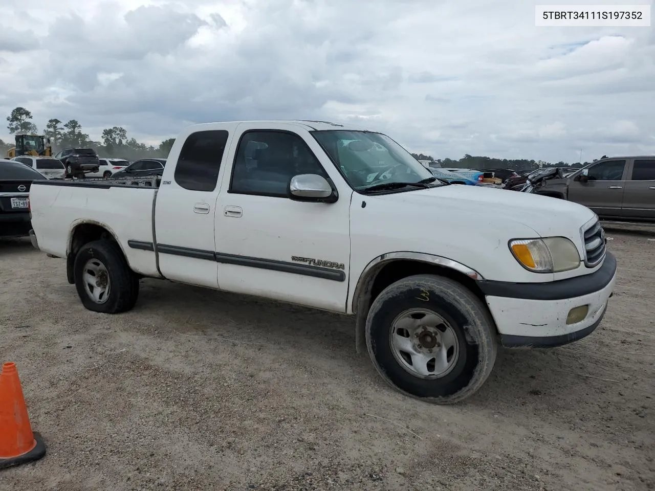 2001 Toyota Tundra Access Cab VIN: 5TBRT34111S197352 Lot: 70636264