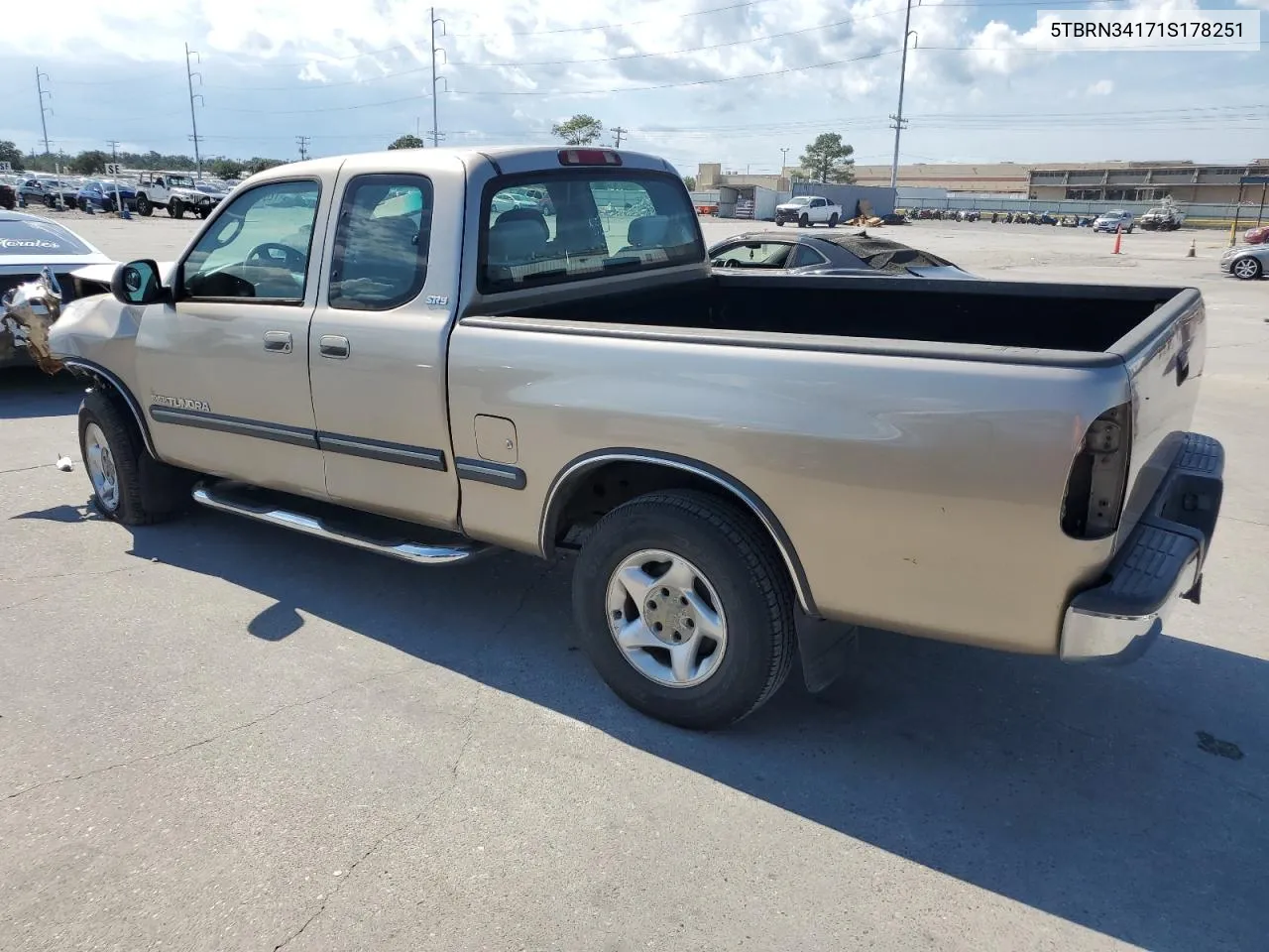 2001 Toyota Tundra Access Cab Sr5 VIN: 5TBRN34171S178251 Lot: 72640624