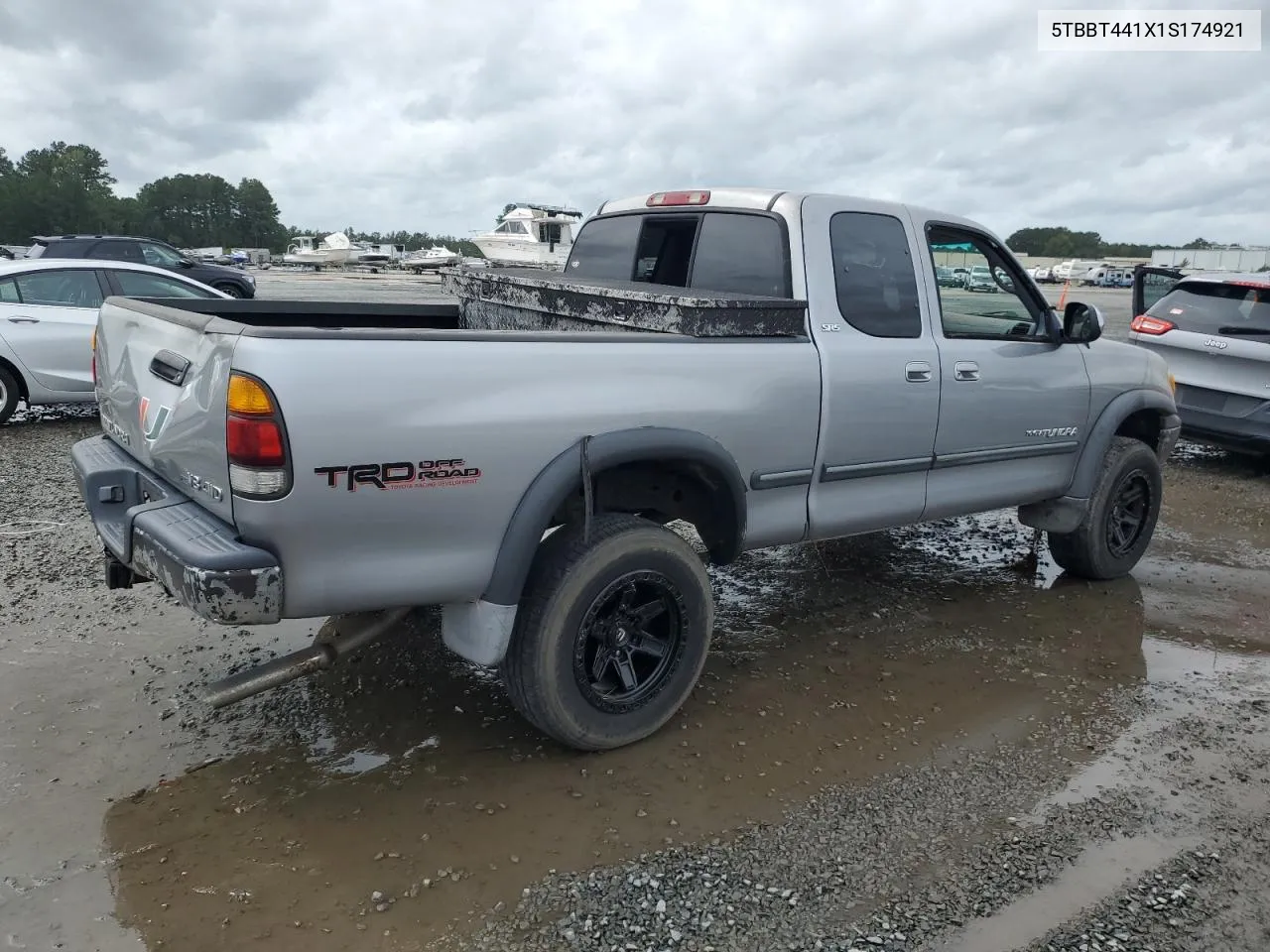 2001 Toyota Tundra Access Cab VIN: 5TBBT441X1S174921 Lot: 73216664