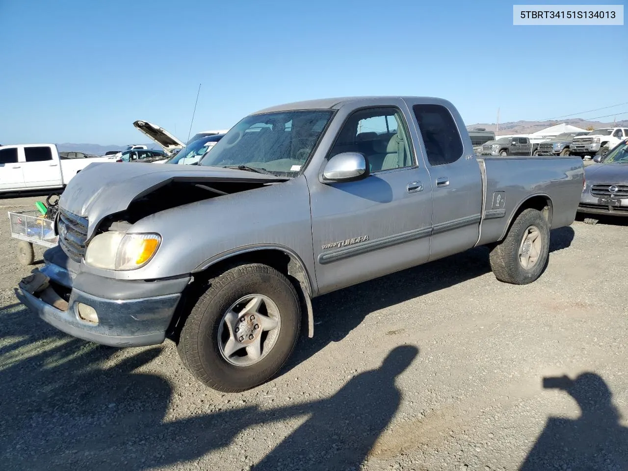 2001 Toyota Tundra Access Cab VIN: 5TBRT34151S134013 Lot: 75220104