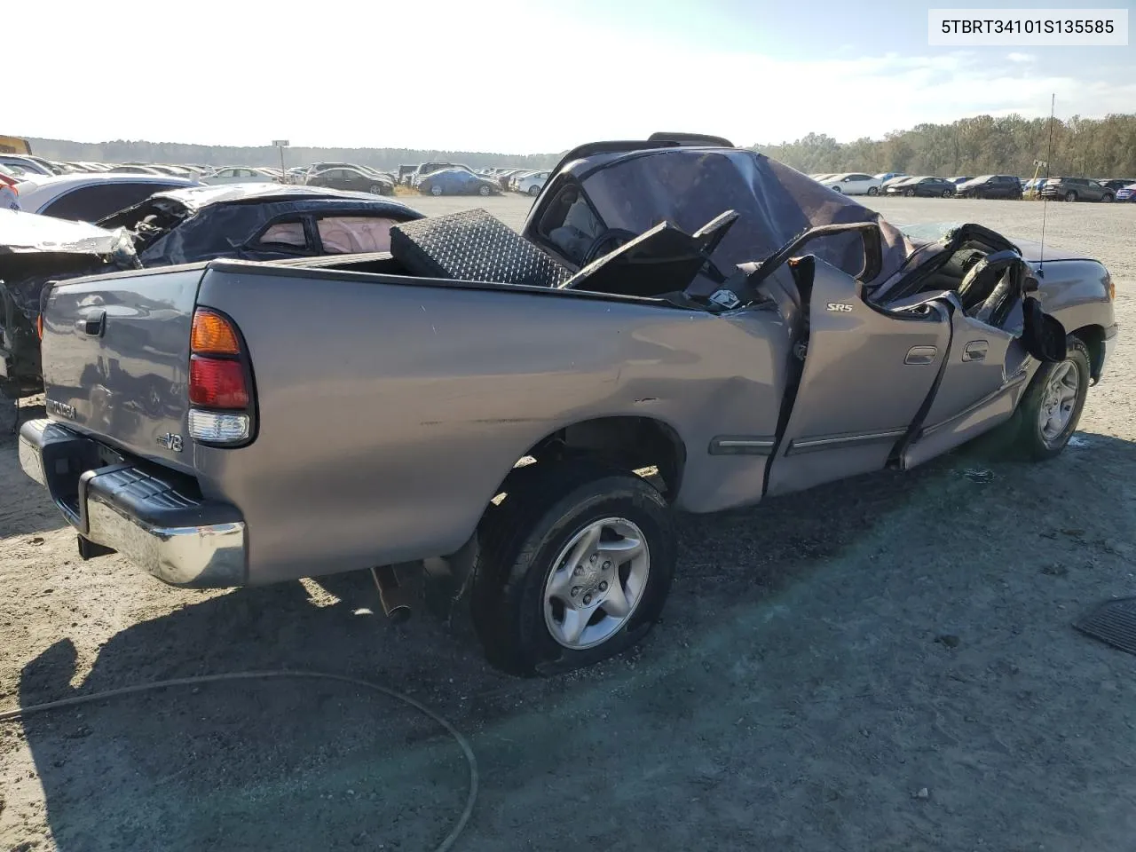 2001 Toyota Tundra Access Cab VIN: 5TBRT34101S135585 Lot: 75420214