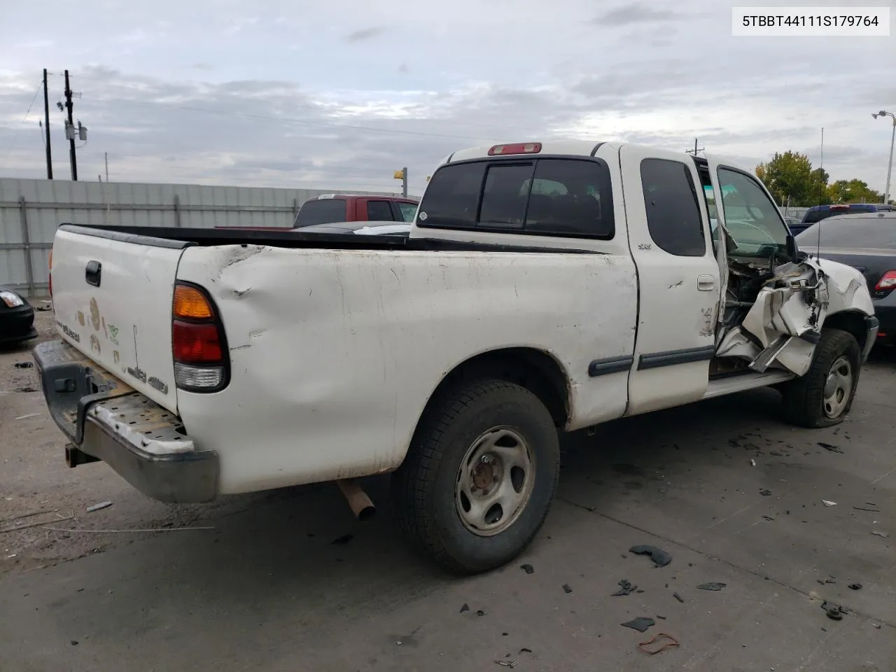 2001 Toyota Tundra Access Cab VIN: 5TBBT44111S179764 Lot: 76763664