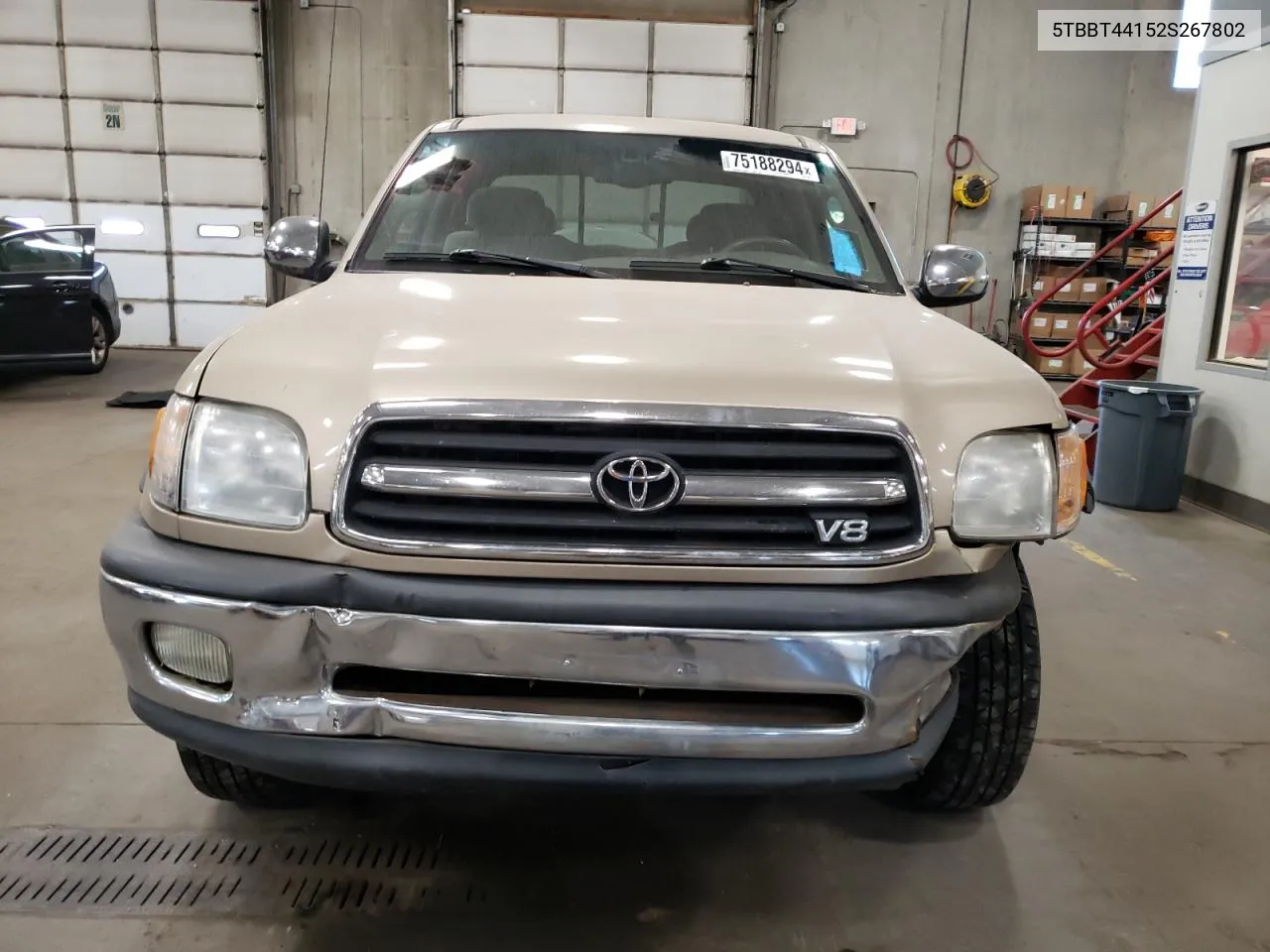 2002 Toyota Tundra Access Cab VIN: 5TBBT44152S267802 Lot: 75188294