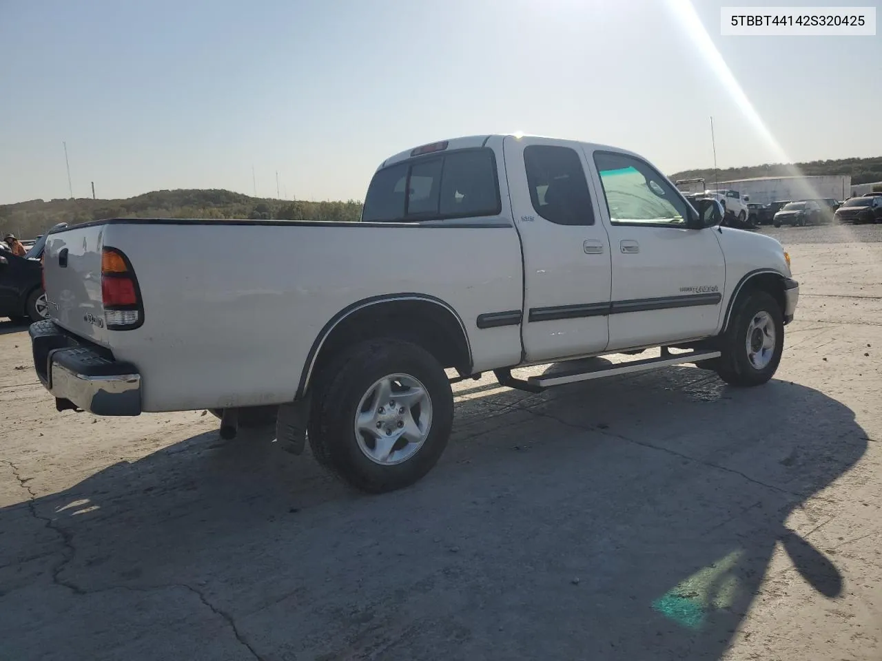 2002 Toyota Tundra Access Cab VIN: 5TBBT44142S320425 Lot: 76263964