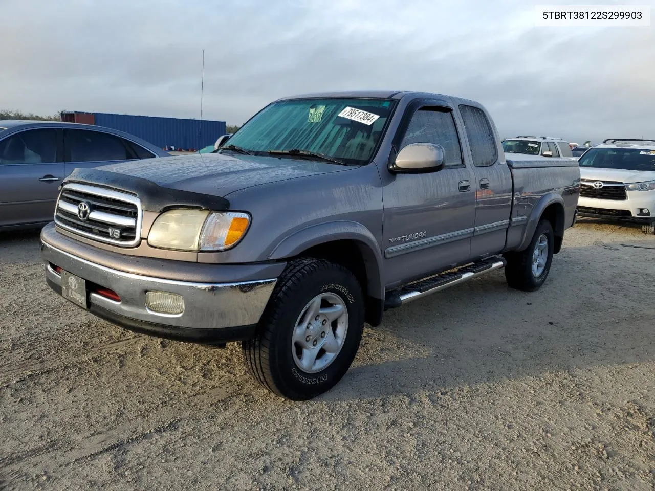 2002 Toyota Tundra Access Cab Limited VIN: 5TBRT38122S299903 Lot: 79517384