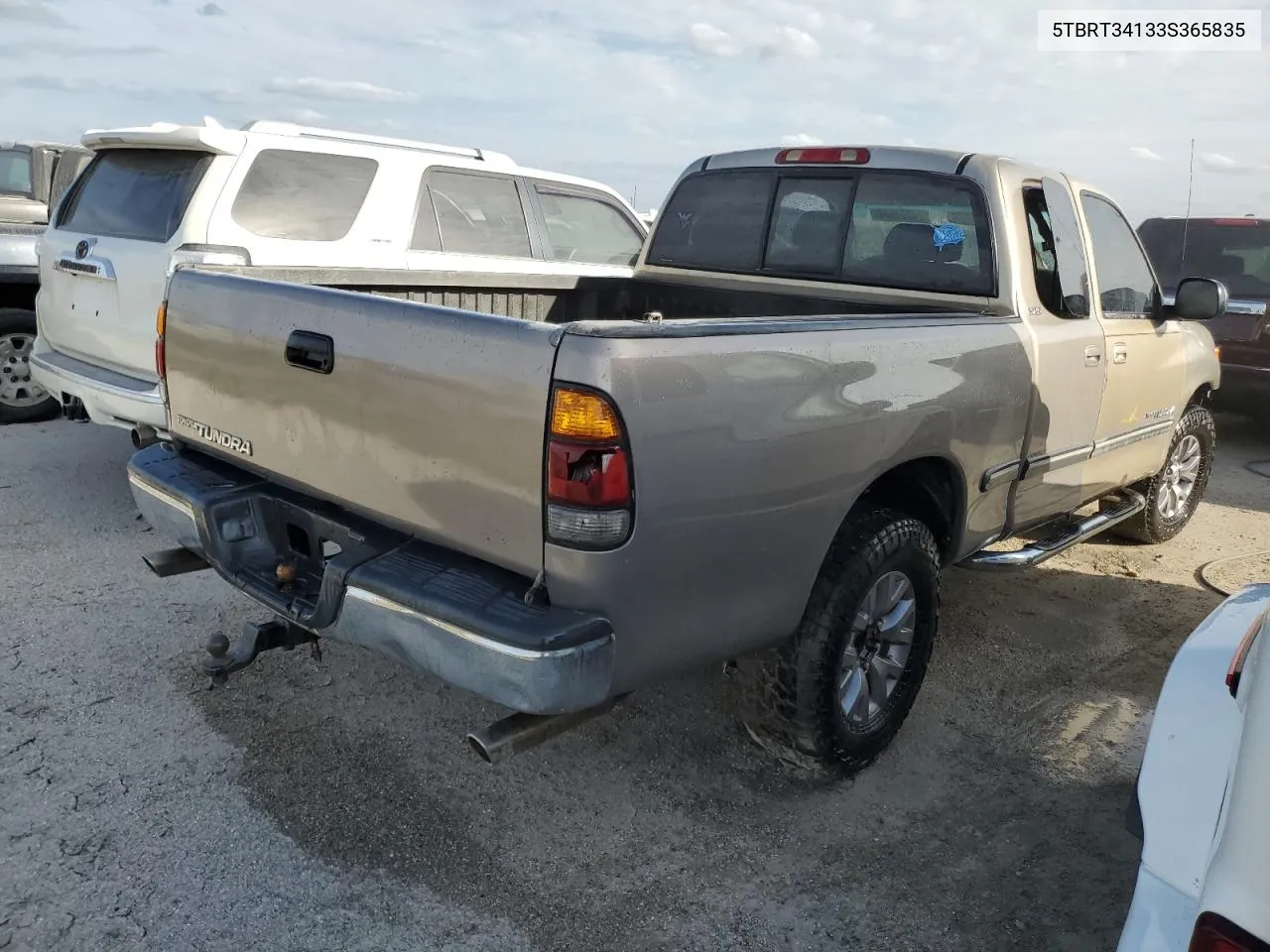 2003 Toyota Tundra Access Cab Sr5 VIN: 5TBRT34133S365835 Lot: 74201924