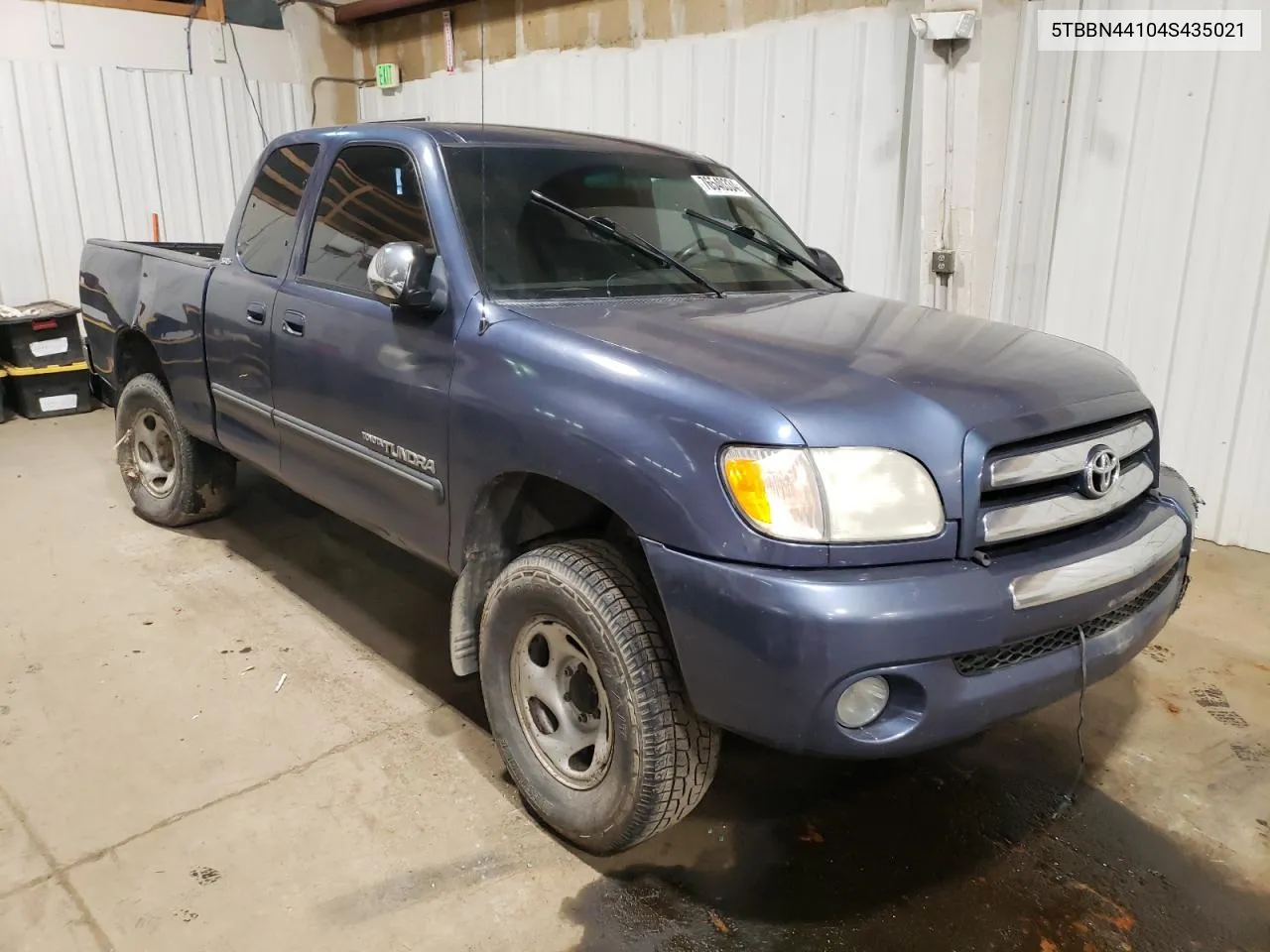 2004 Toyota Tundra Access Cab Sr5 VIN: 5TBBN44104S435021 Lot: 76540334