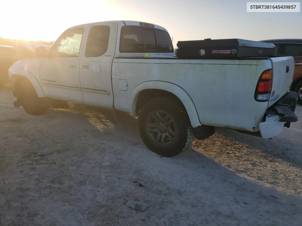 2004 Toyota Tundra Access Cab Limited VIN: 5TBRT38164S439857 Lot: 78671864