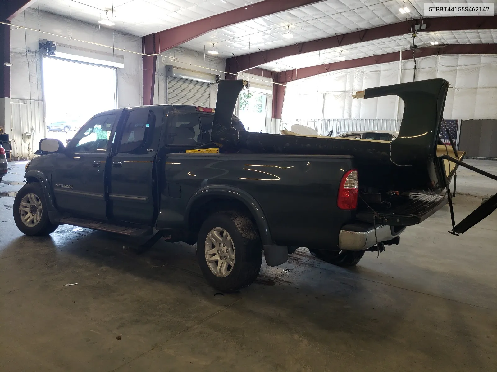 2005 Toyota Tundra Access Cab Sr5 VIN: 5TBBT44155S462142 Lot: 65565314