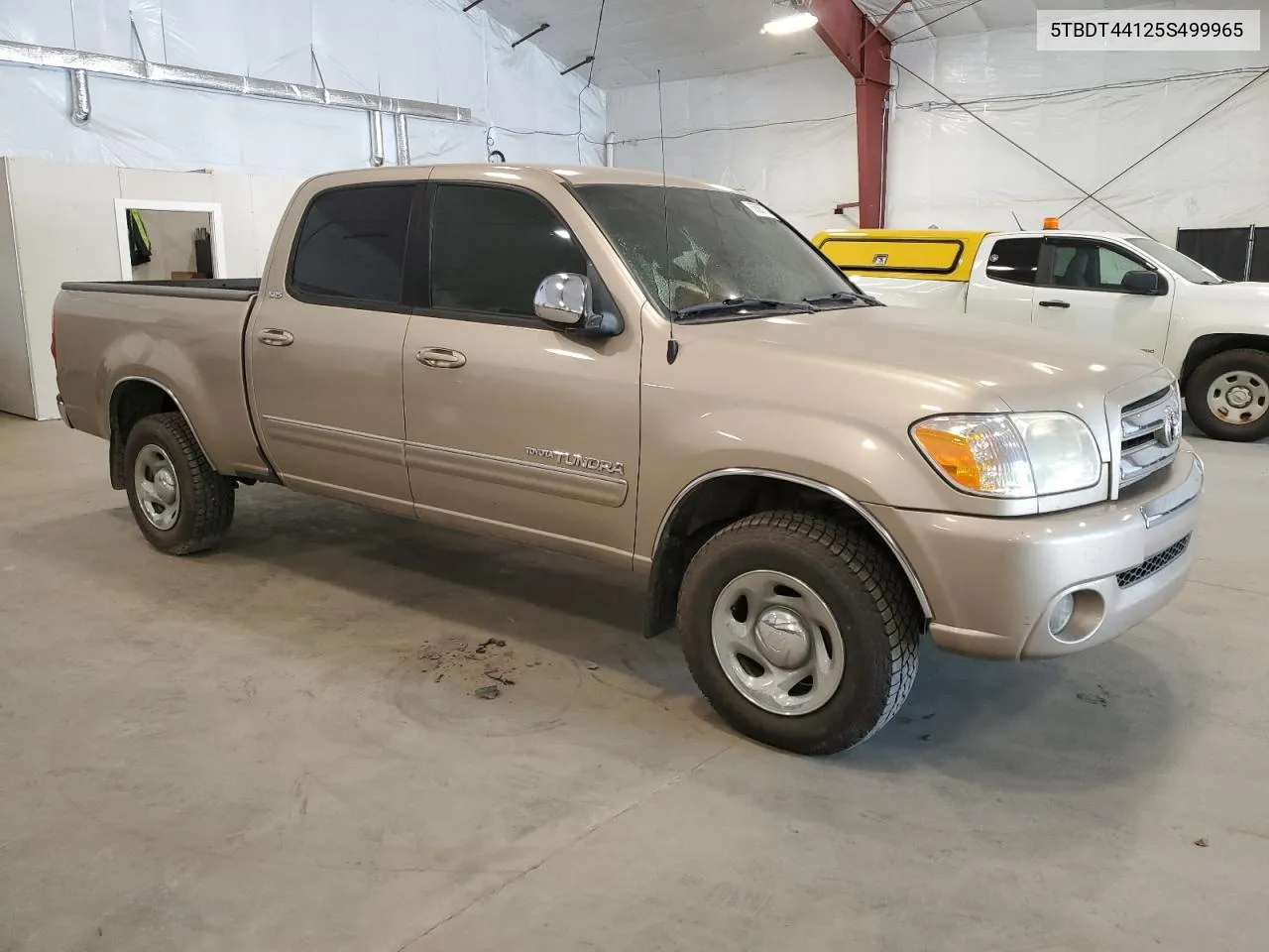 2005 Toyota Tundra Double Cab Sr5 VIN: 5TBDT44125S499965 Lot: 68867734