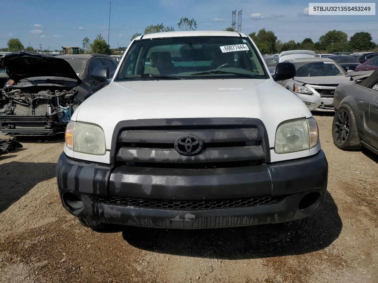 2005 Toyota Tundra VIN: 5TBJU32135S453249 Lot: 69077444