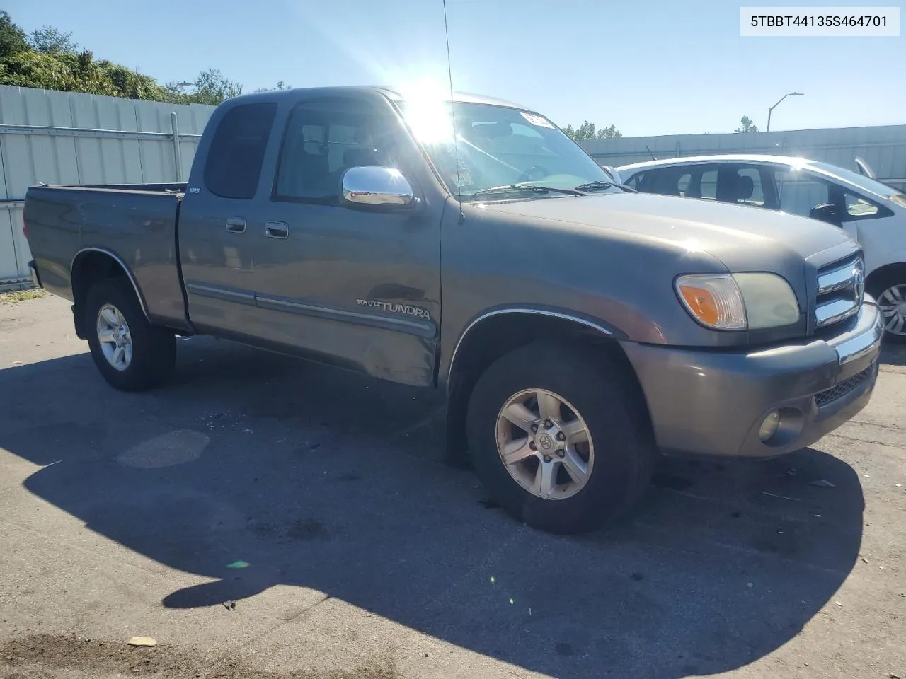 2005 Toyota Tundra Access Cab Sr5 VIN: 5TBBT44135S464701 Lot: 69776334