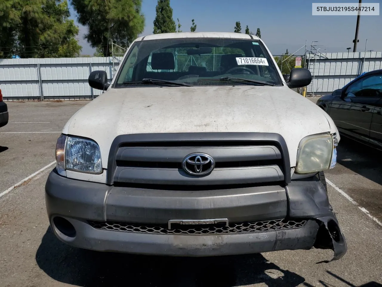 2005 Toyota Tundra VIN: 5TBJU32195S447214 Lot: 71016664