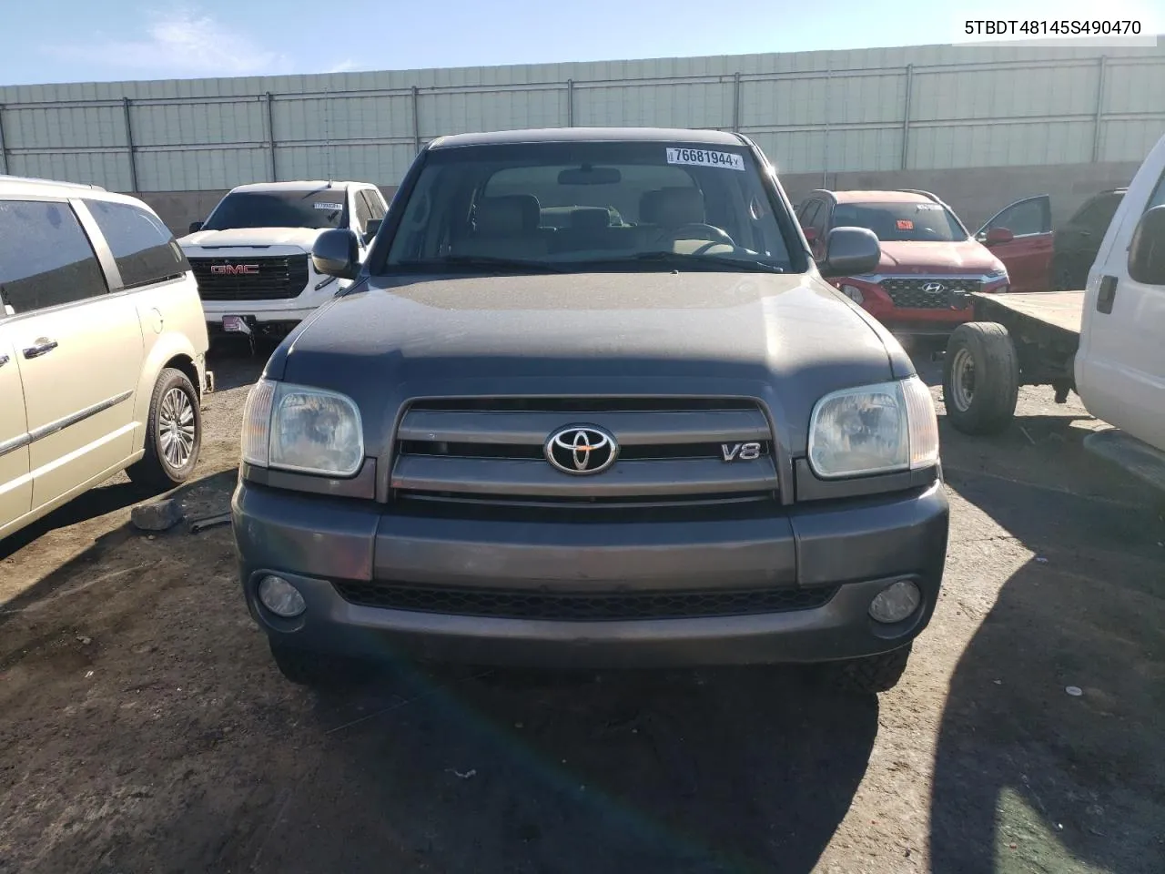 2005 Toyota Tundra Double Cab Limited VIN: 5TBDT48145S490470 Lot: 76681944