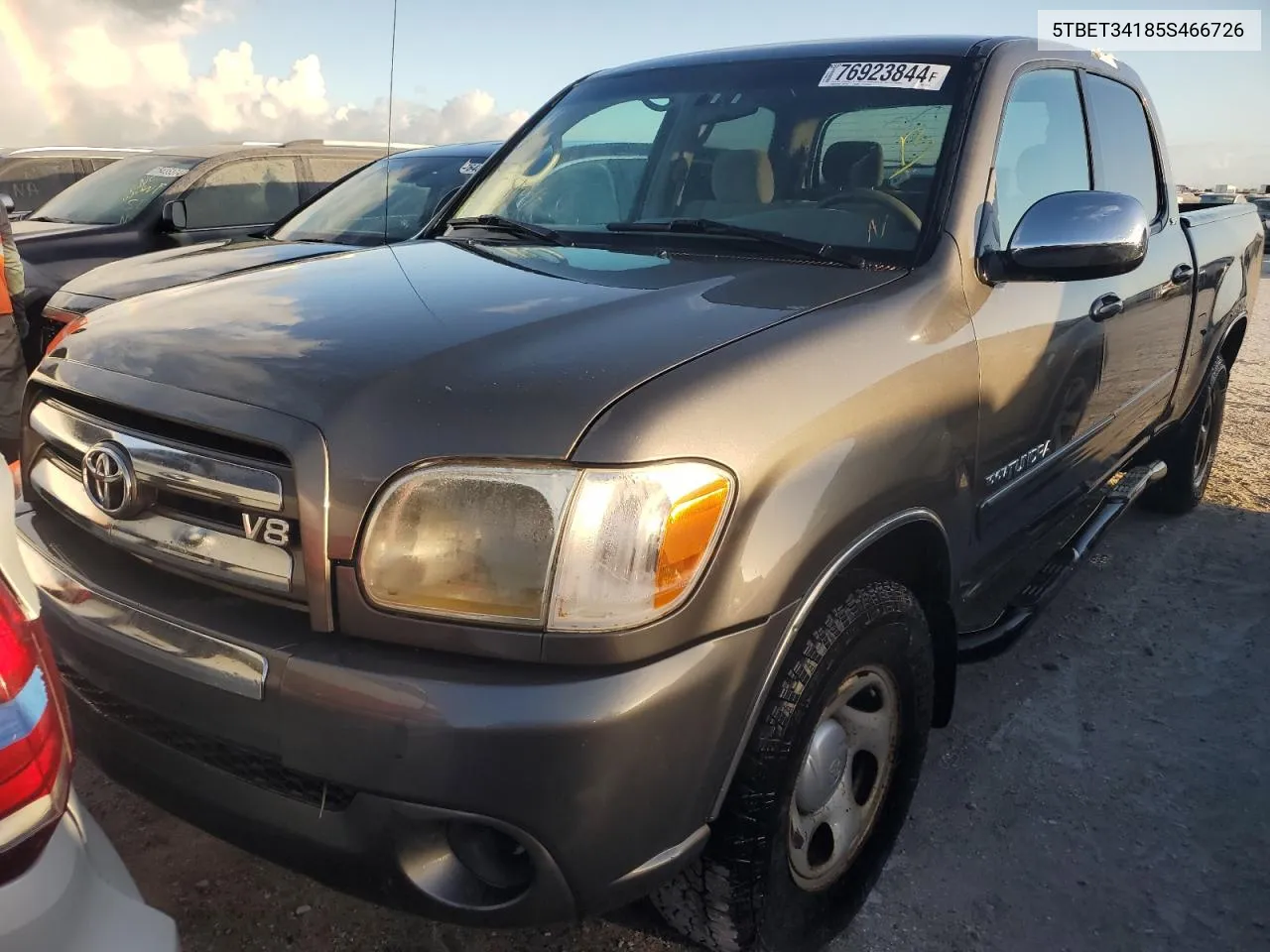 2005 Toyota Tundra Double Cab Sr5 VIN: 5TBET34185S466726 Lot: 76923844