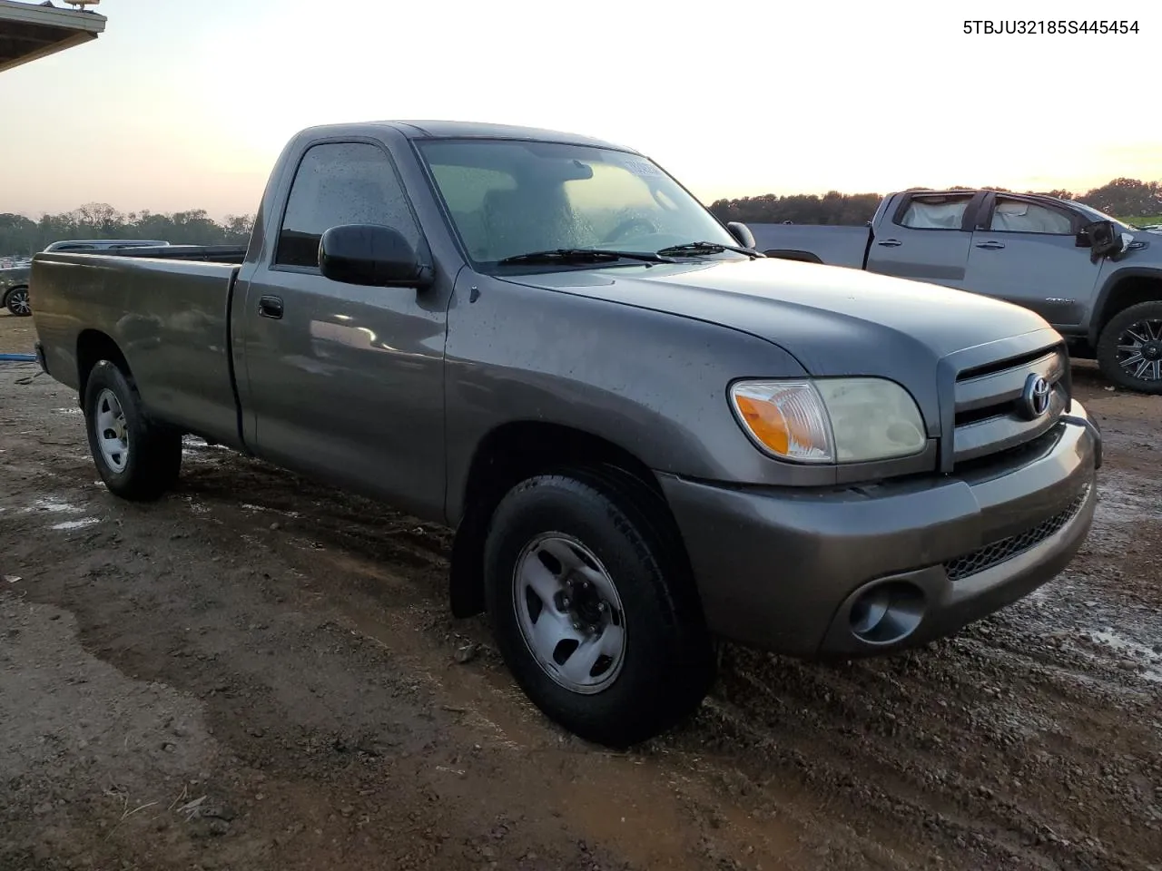 2005 Toyota Tundra VIN: 5TBJU32185S445454 Lot: 78249254