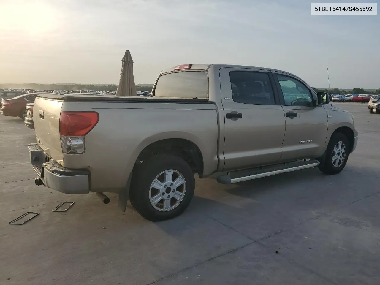 2007 Toyota Tundra Crewmax Sr5 VIN: 5TBET54147S455592 Lot: 65927404