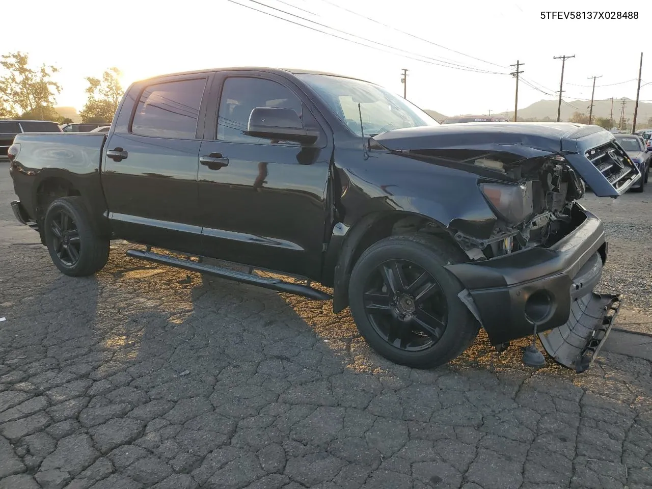 2007 Toyota Tundra Crewmax Limited VIN: 5TFEV58137X028488 Lot: 77602194