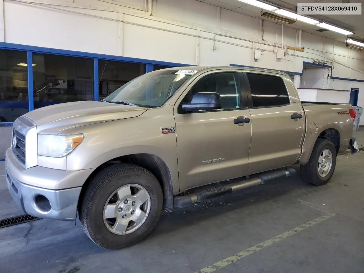 2008 Toyota Tundra Crewmax VIN: 5TFDV54128X069410 Lot: 72752344