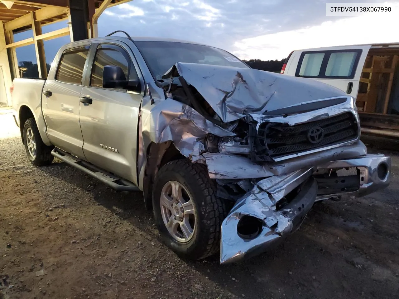 2008 Toyota Tundra Crewmax VIN: 5TFDV54138X067990 Lot: 79618634