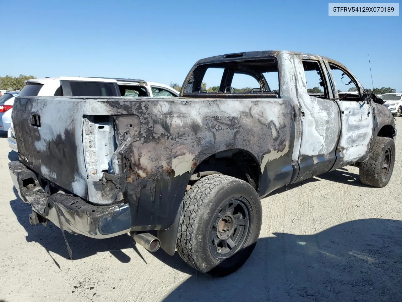 2009 Toyota Tundra Double Cab VIN: 5TFRV54129X070189 Lot: 67590564