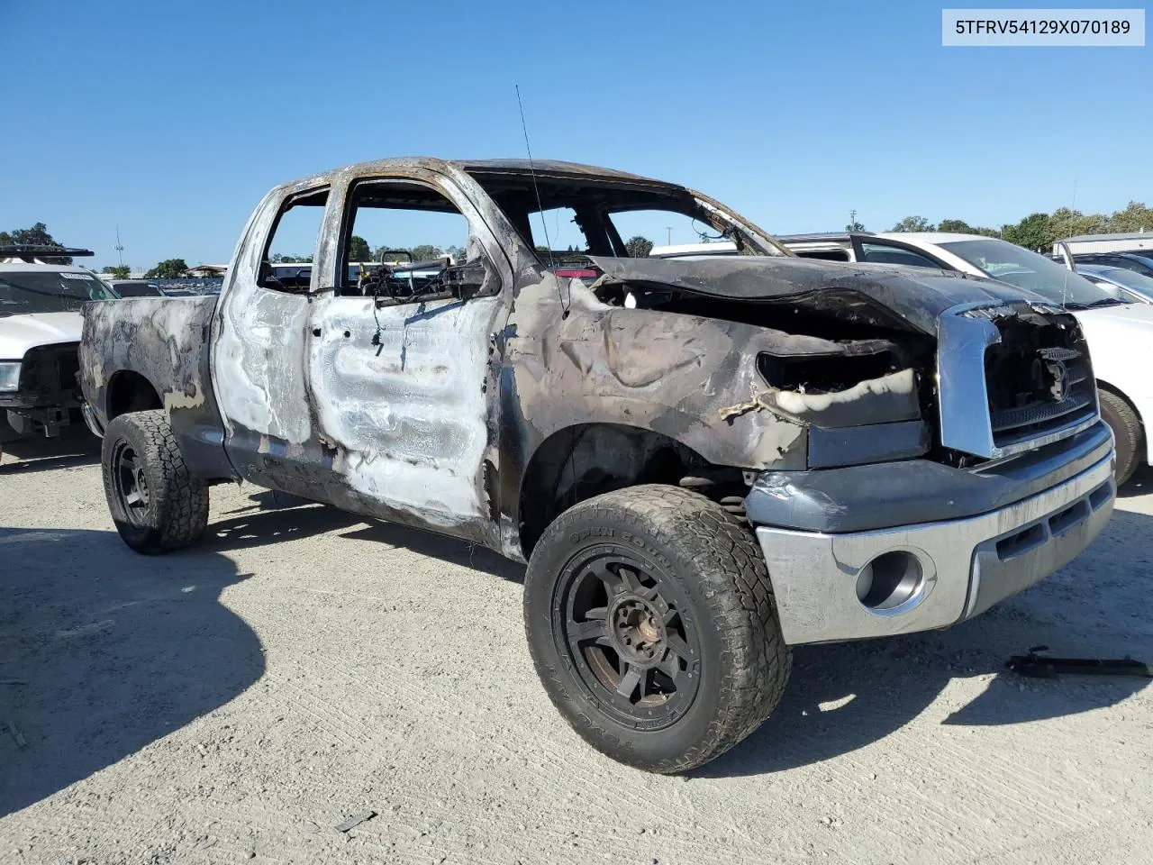 2009 Toyota Tundra Double Cab VIN: 5TFRV54129X070189 Lot: 67590564