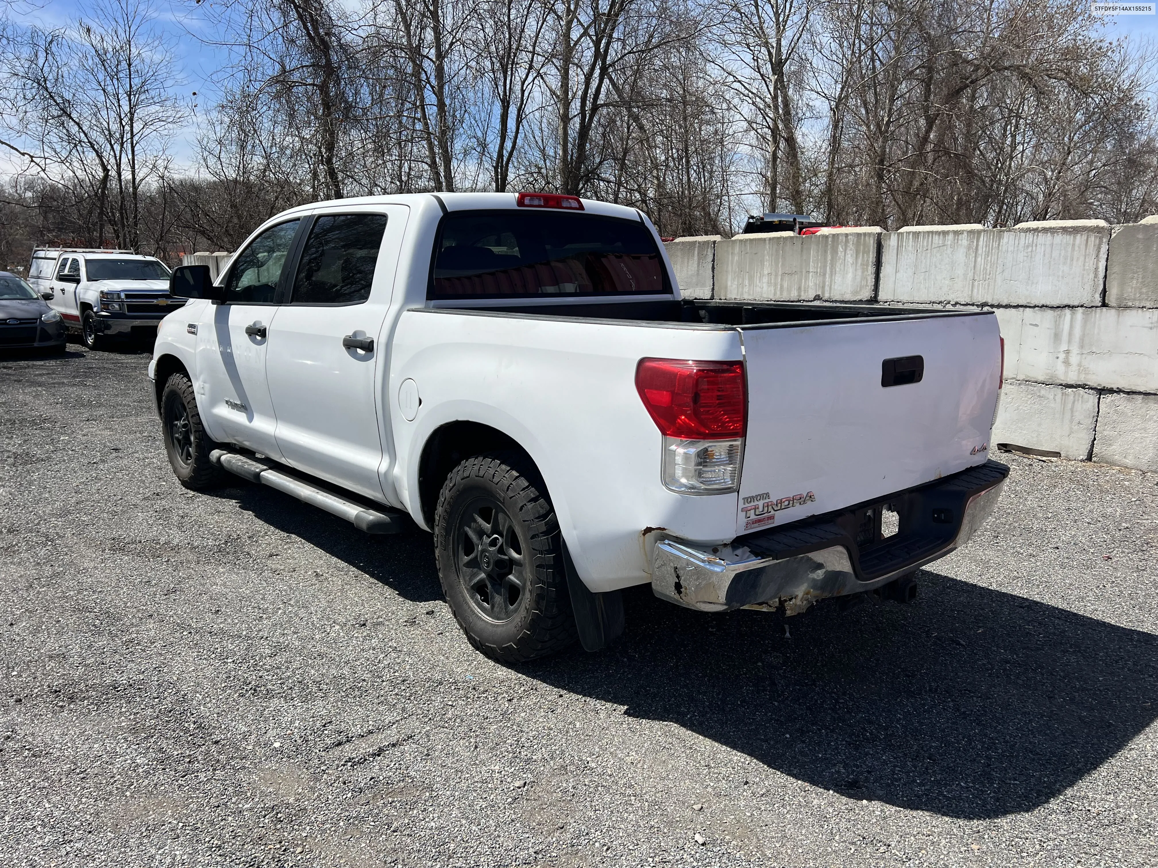 2010 Toyota Tundra Crewmax Sr5 VIN: 5TFDY5F14AX155215 Lot: 67198244