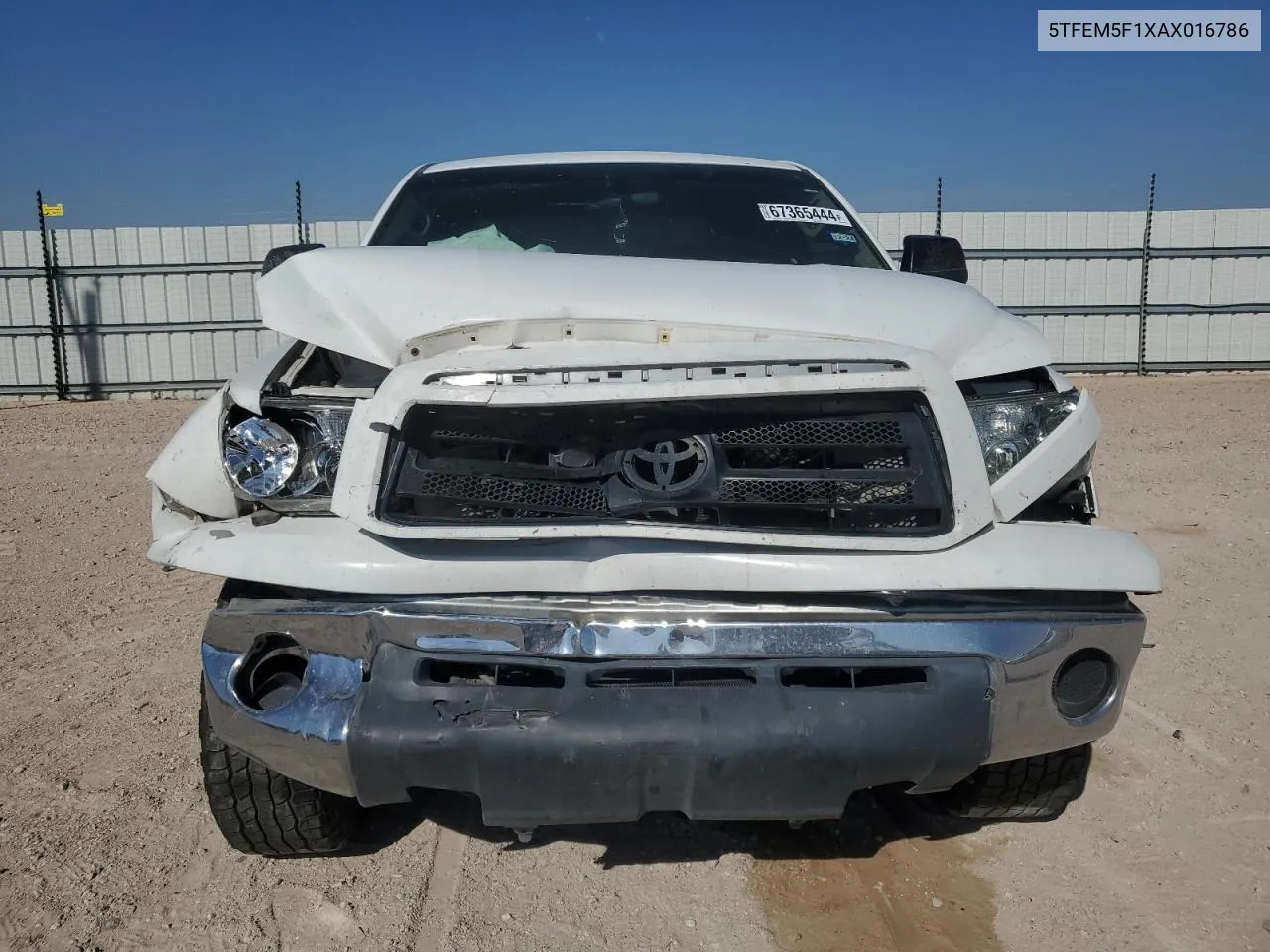 5TFEM5F1XAX016786 2010 Toyota Tundra Crewmax Sr5