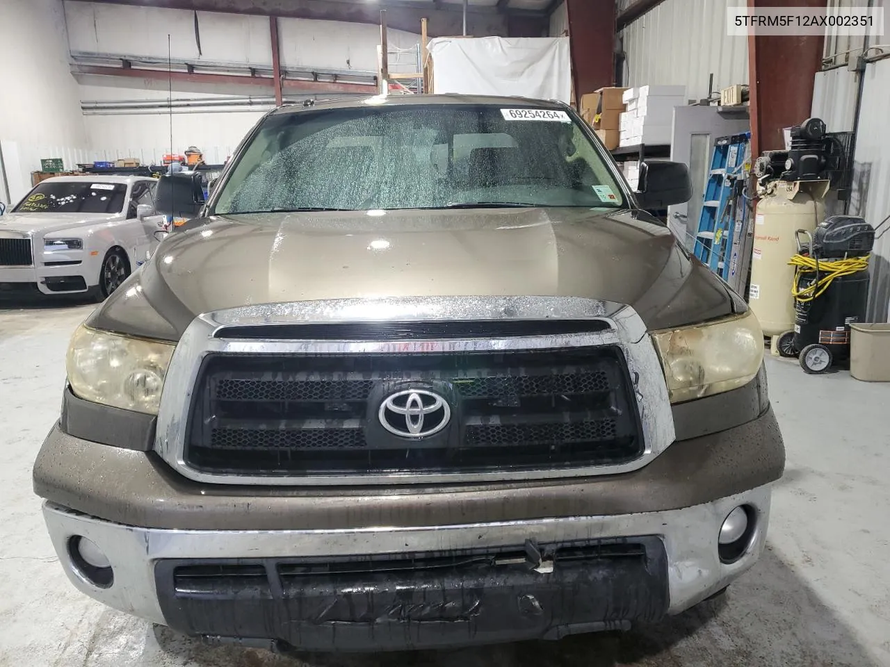 2010 Toyota Tundra Double Cab Sr5 VIN: 5TFRM5F12AX002351 Lot: 69254264