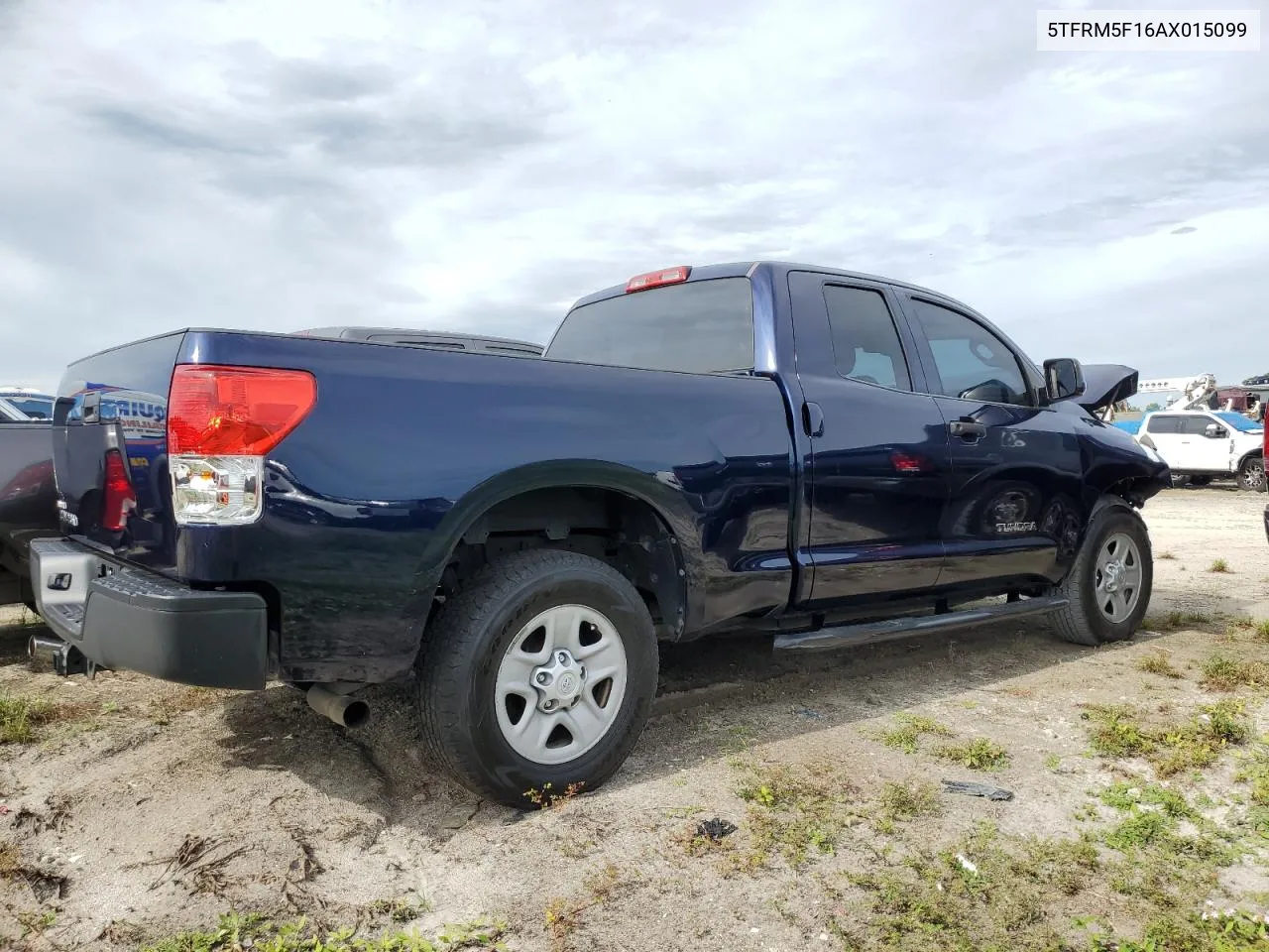 2010 Toyota Tundra Double Cab Sr5 VIN: 5TFRM5F16AX015099 Lot: 77987474