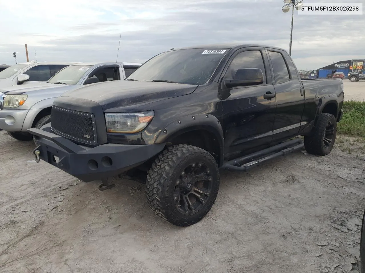 2011 Toyota Tundra Double Cab Sr5 VIN: 5TFUM5F12BX025298 Lot: 75316394