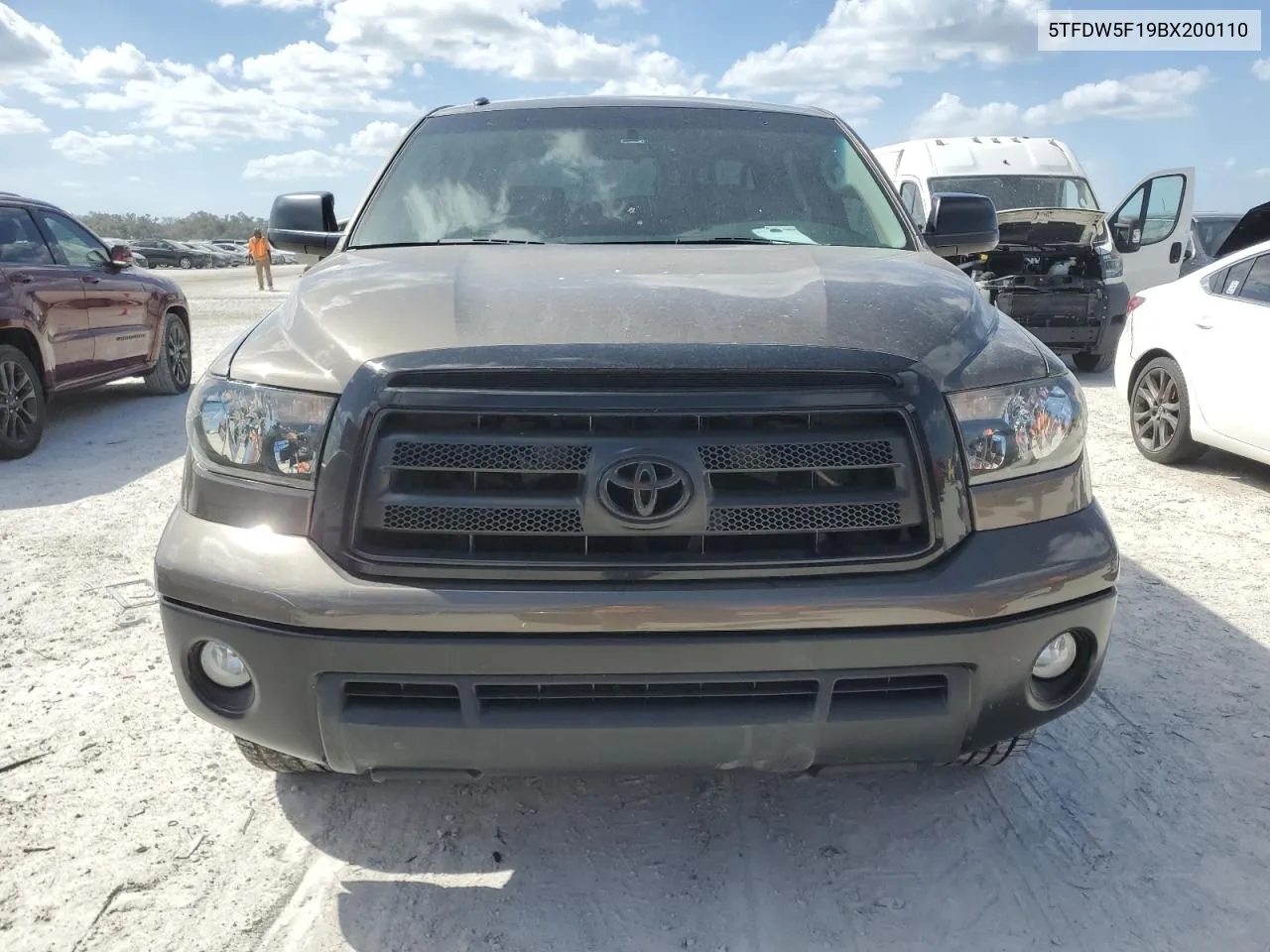 2011 Toyota Tundra Crewmax Sr5 VIN: 5TFDW5F19BX200110 Lot: 77179154