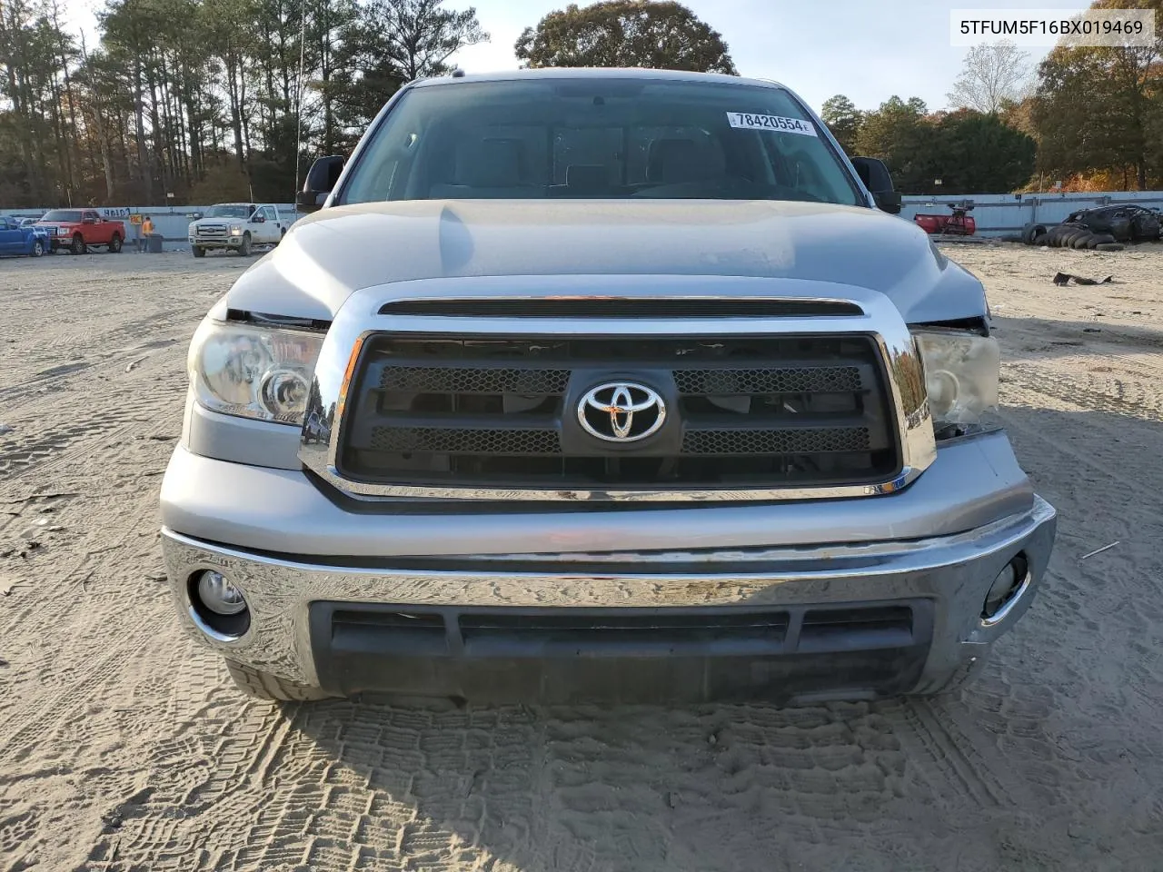 5TFUM5F16BX019469 2011 Toyota Tundra Double Cab Sr5